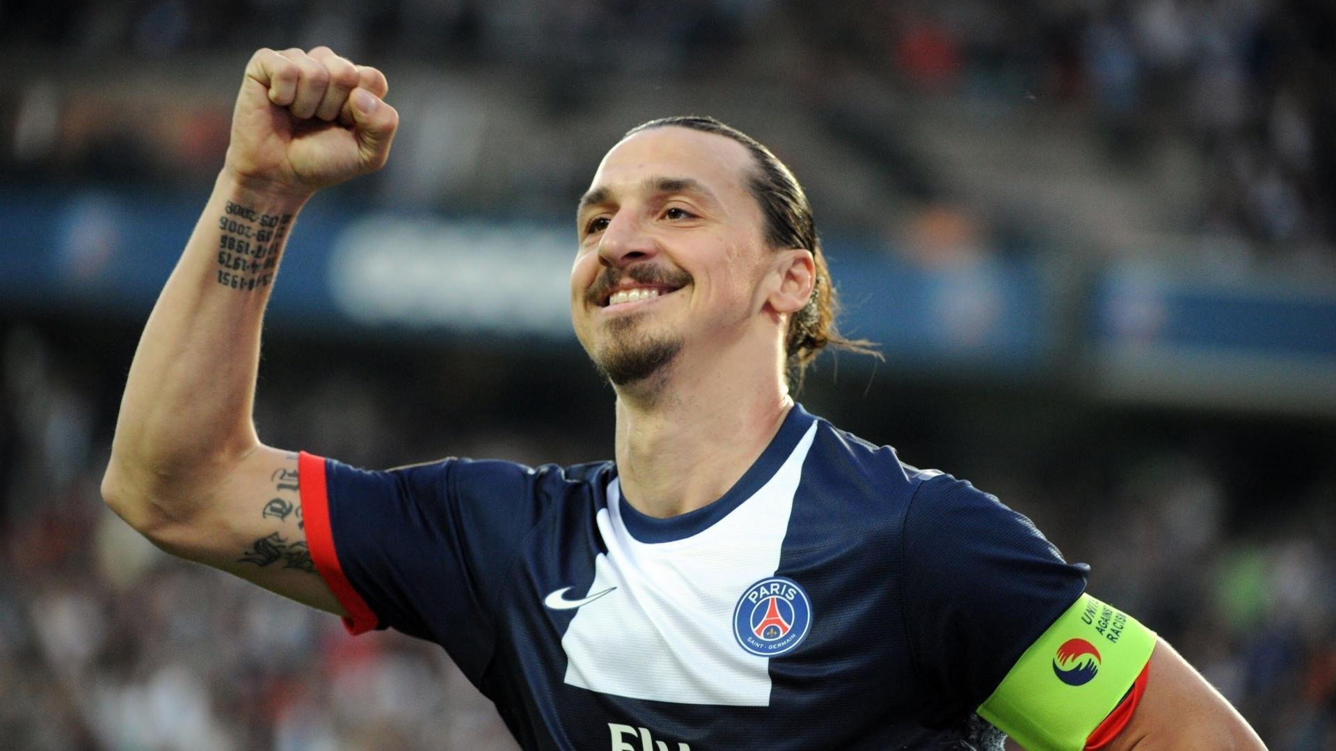 AC米兰队-比利时球星孔帕尼球员时代表现回顾。，孔帕尼退役还是转会